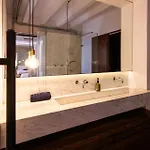 Scenic Luxury Townhouse Holiday home