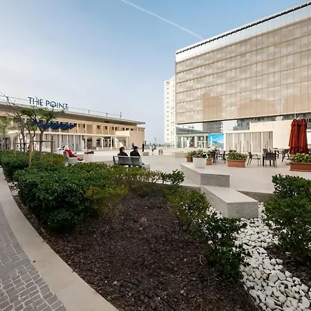 Scenic Luxury Townhouse