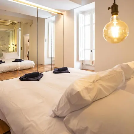 Scenic Luxury Townhouse *