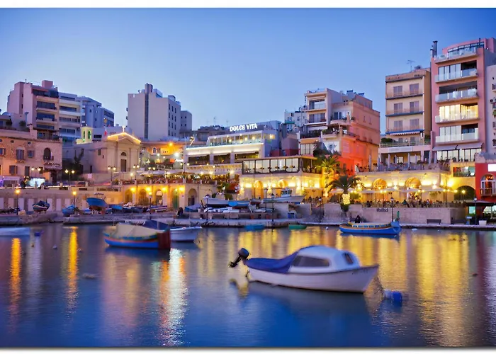 Scenic Luxury Townhouse * Valletta