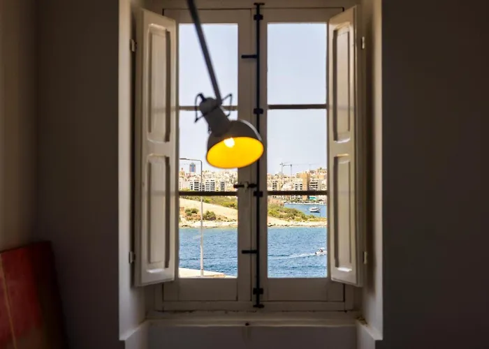 Scenic Luxury Townhouse Feriehus Valletta